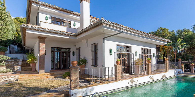 Где лучше покупать недвижимость в Испании